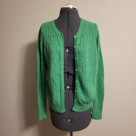Old Navy Green Cable Knit Cardigan Sweater Size Medium - Picture 2 of 12